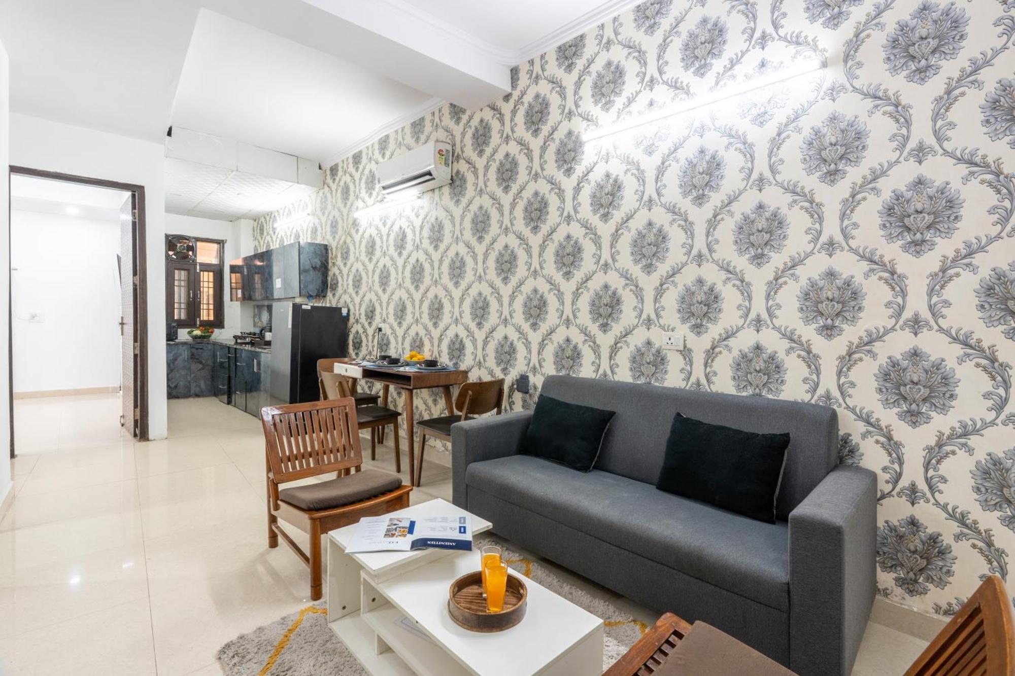 Homlee-Vintage 2Bhk-Ndls-Lift-Bharat Mandapam Nova Deli Exterior foto